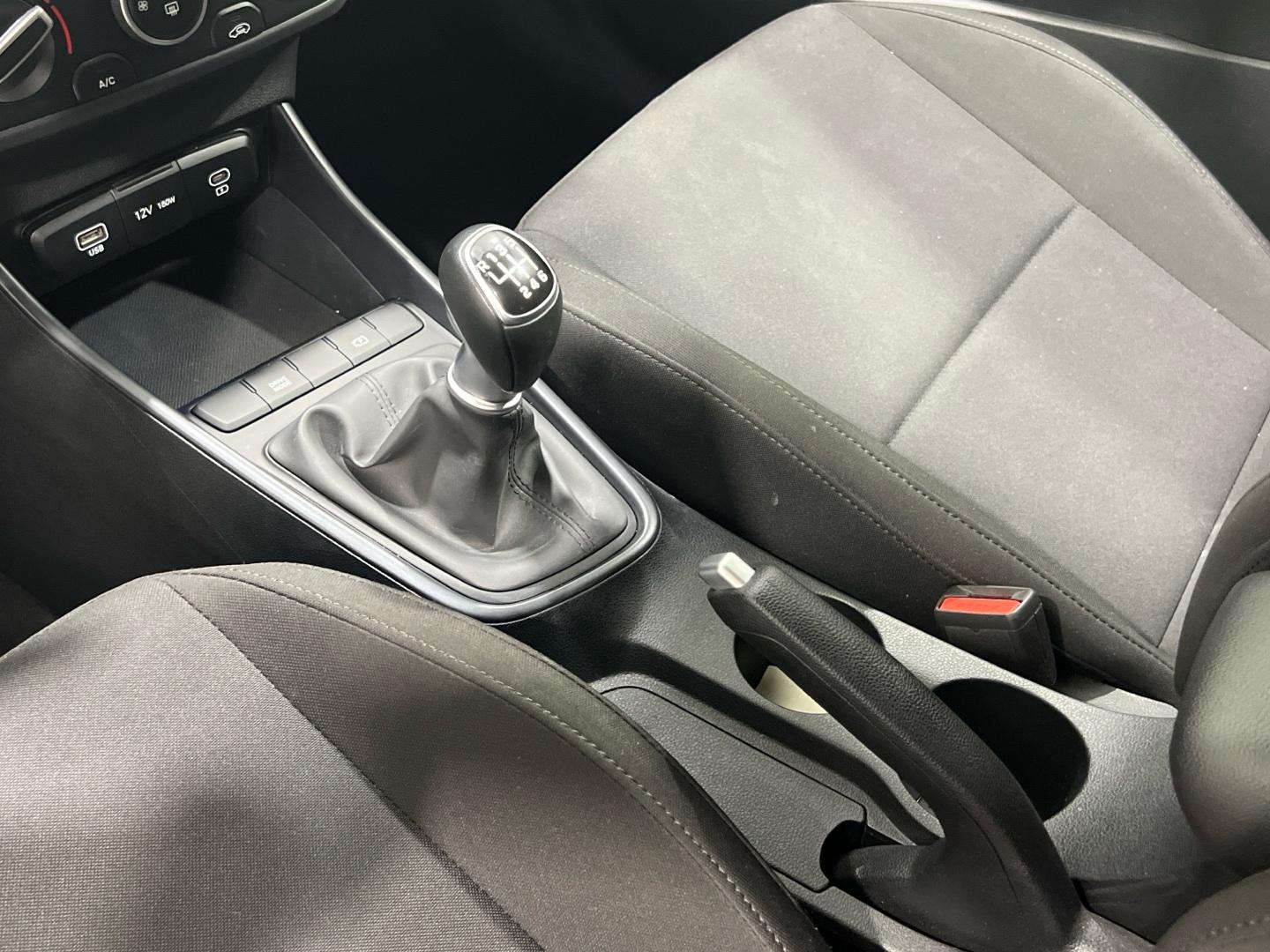 Hyundai i20 1.0 TGDI MHEV KLASS 100 5P