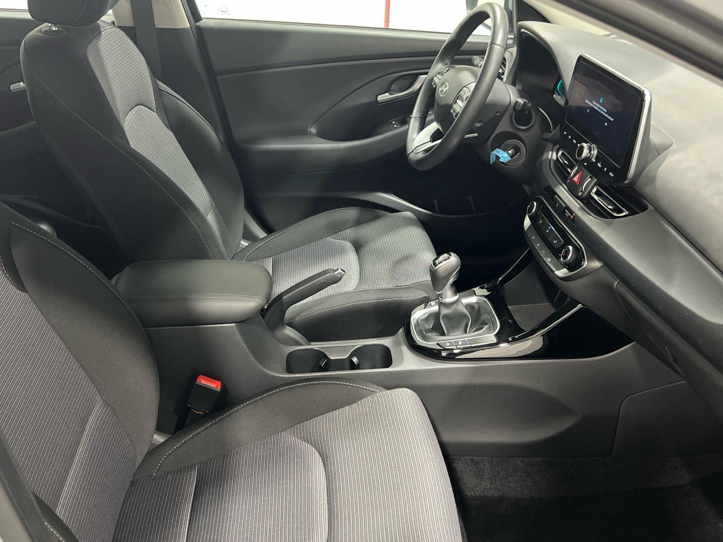 Hyundai i30 1.0 TGDI MHEV KLASS 100 5P