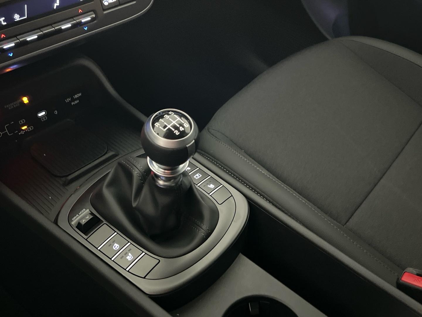 Hyundai Kona 1.0T MHEV TECNO 100 5P