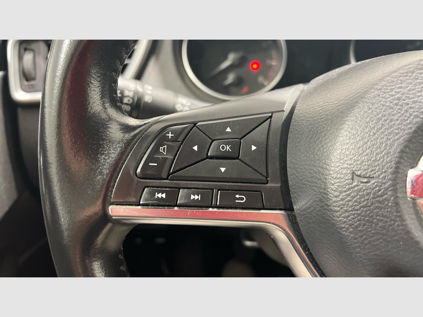 Nissan Qashqai 1.3DIG-T 140CV ACENTA BARRAS+LLANTAS 18 2WD MT EURO6D
