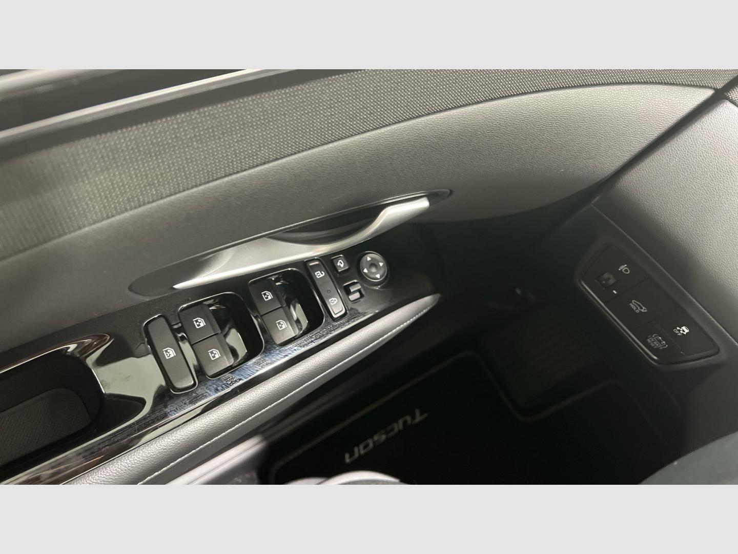 Hyundai Tucson 1.6 TGDI HEV TECNO AT