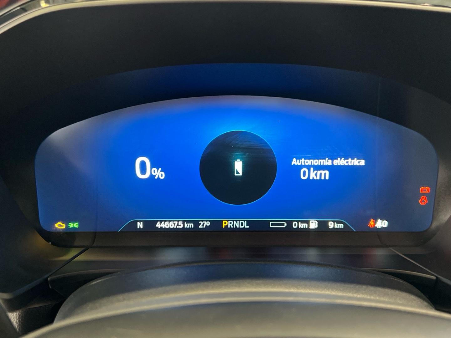 Ford Kuga 2.5 PHEV ST-LINE AUTO 225 5P