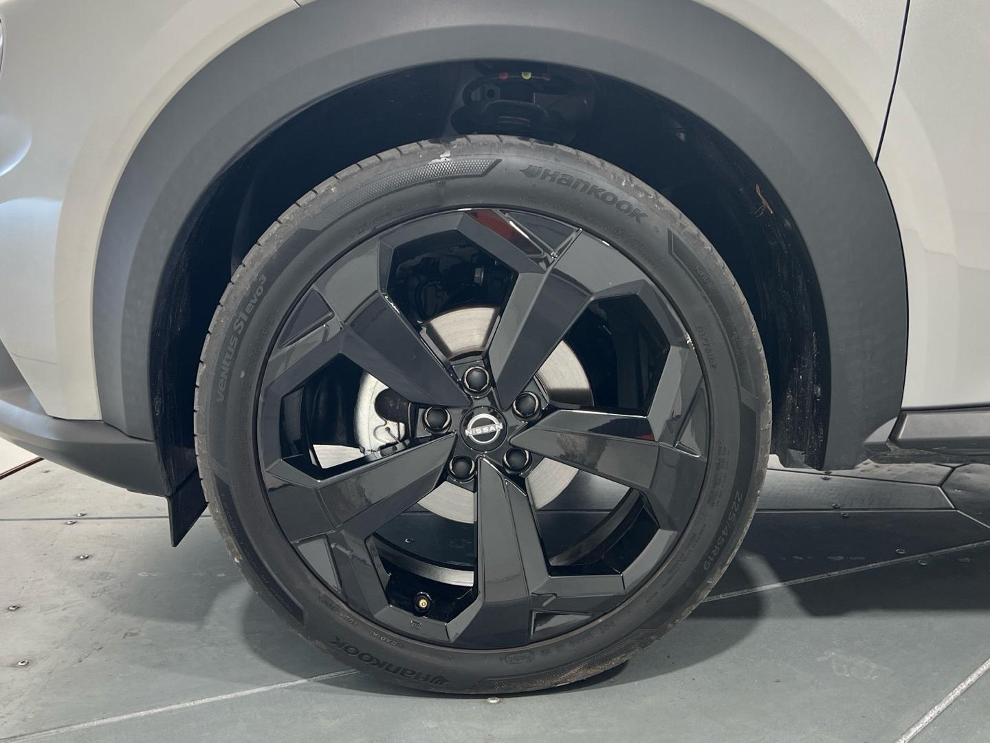 Nissan JUKE 1.0 DIG-T 84KW TEKNA 114 5P