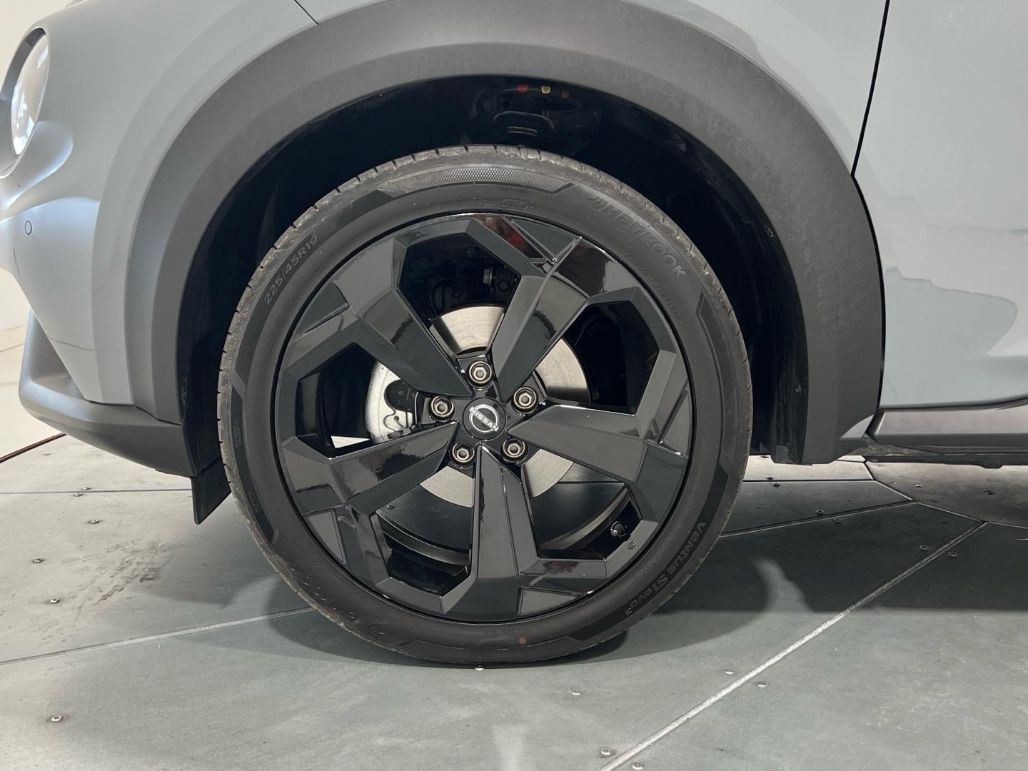 Nissan JUKE 1.0 DIG-T 84KW TEKNA 114 5P