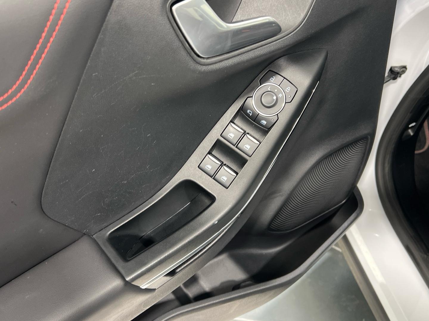 Ford Puma 1.0 ECOBOOST 114KW MHEV ST-LINE X 155 5P