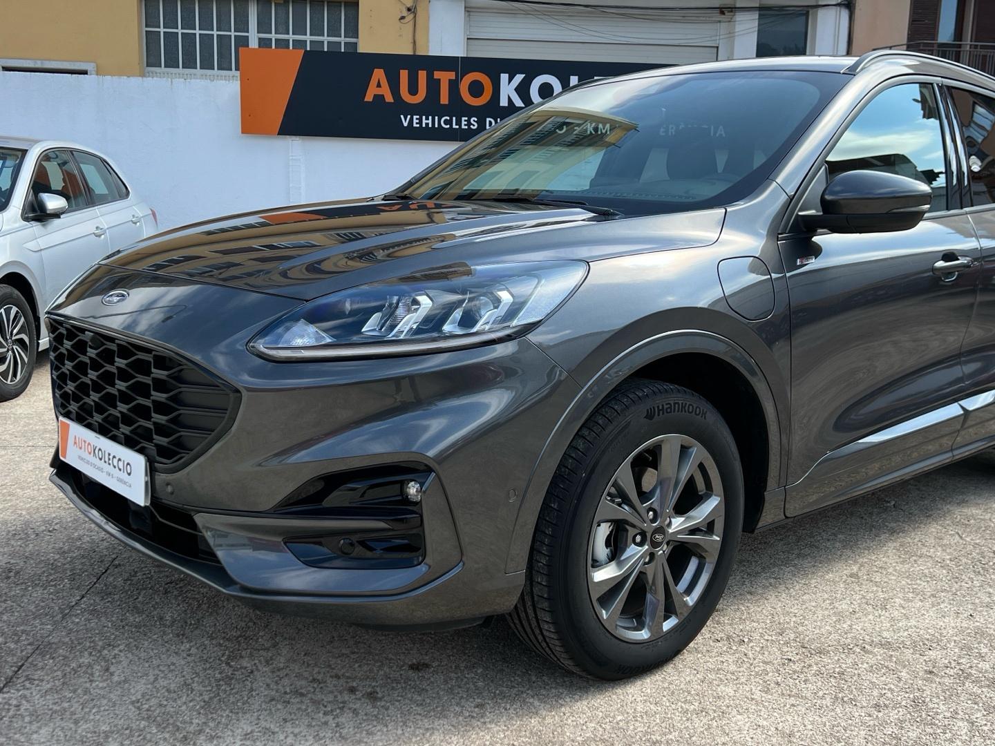 Ford Kuga 2.5 PHEV ST-LINE AUTO 225 5P