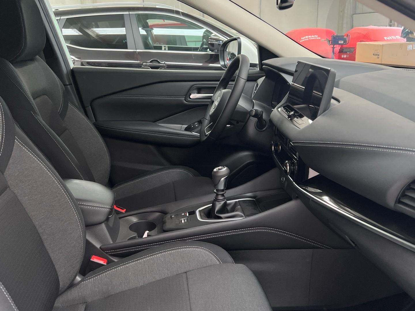 Nissan Qashqai 1.3 DIG-T MHEV 103KW N-CONNECTA 140 5P