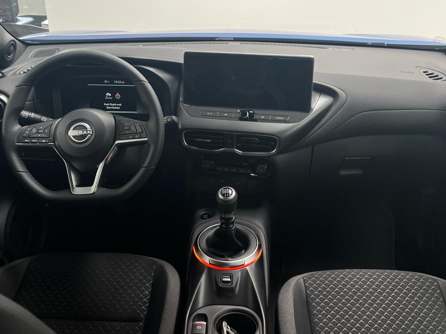 Nissan JUKE 1.0 DIG-T 84KW N-CONNECTA 114 5P