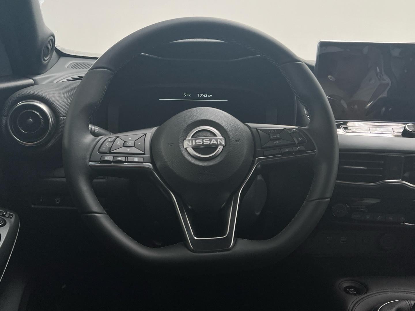 Nissan JUKE 1.0 DIG-T 84KW N-CONNECTA 114 5P