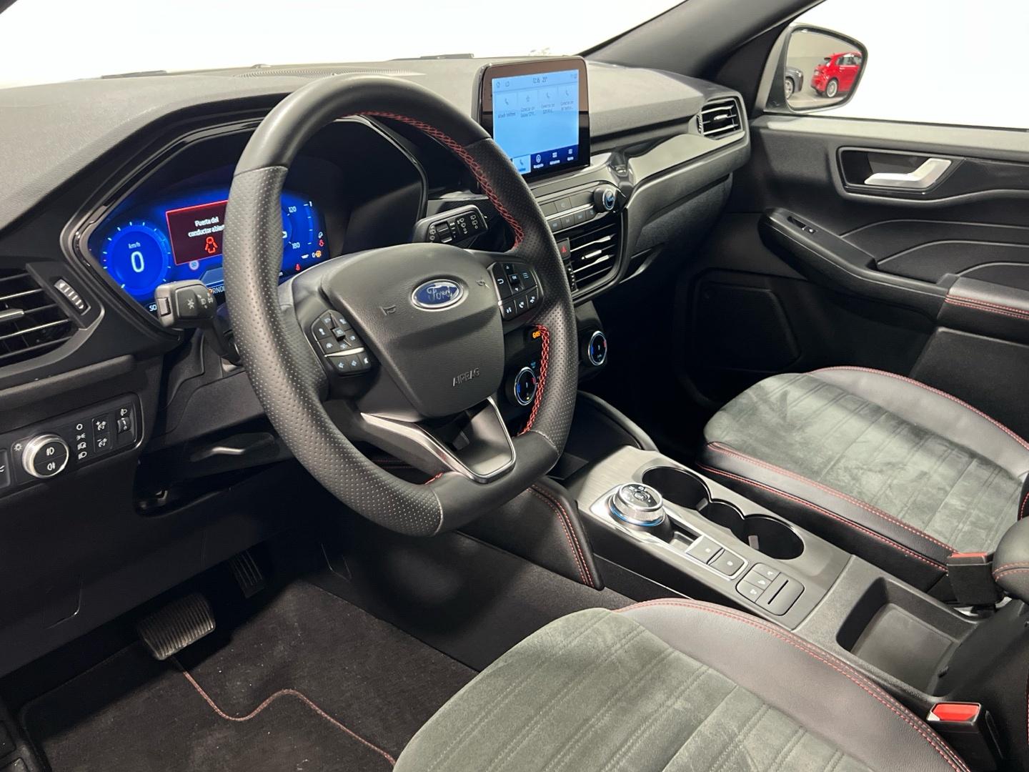 Ford Kuga 2.5 FHEV ST-LINE X AUTO 190 5P