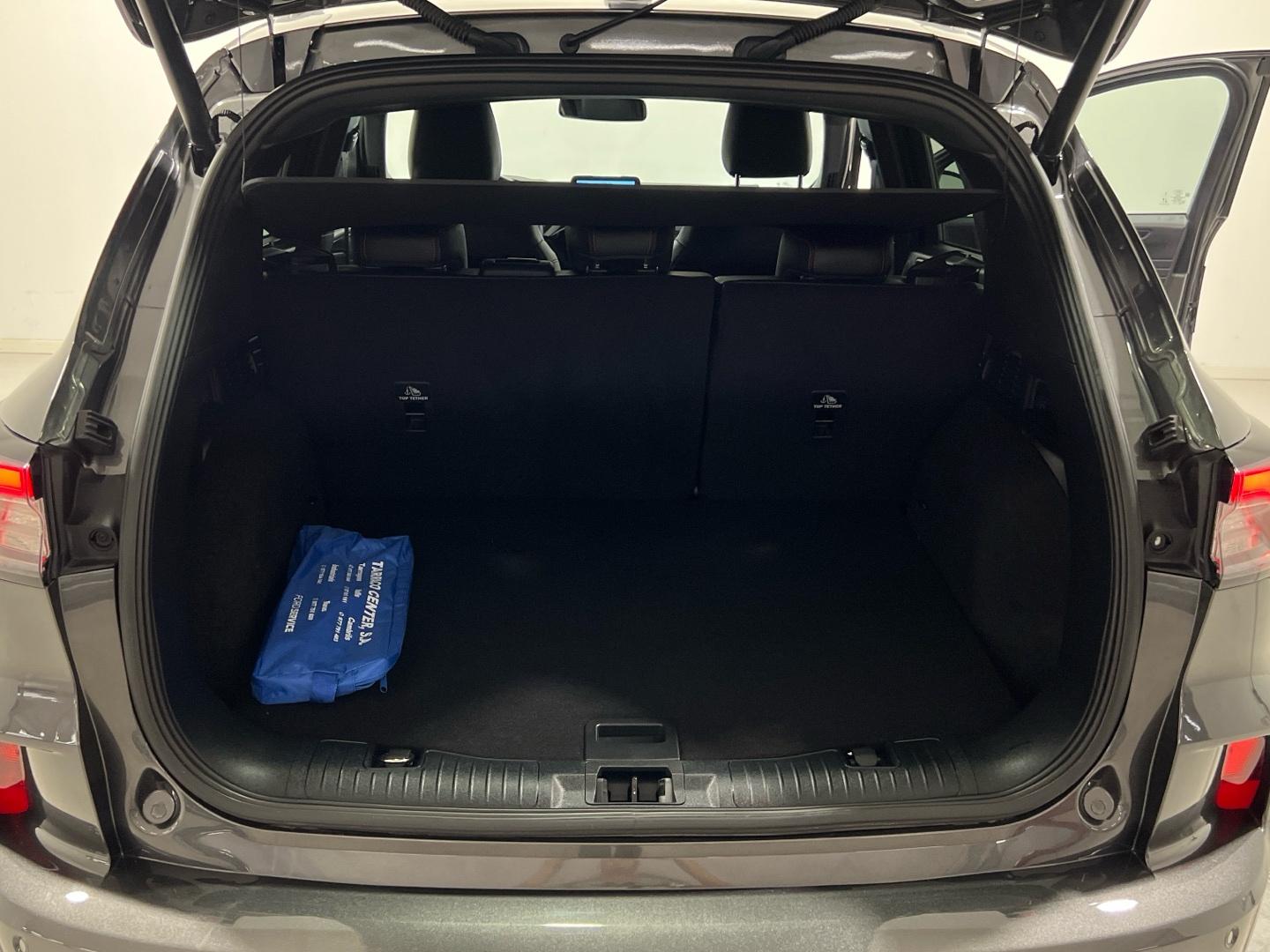 Ford Kuga 2.5 FHEV ST-LINE X AUTO 190 5P