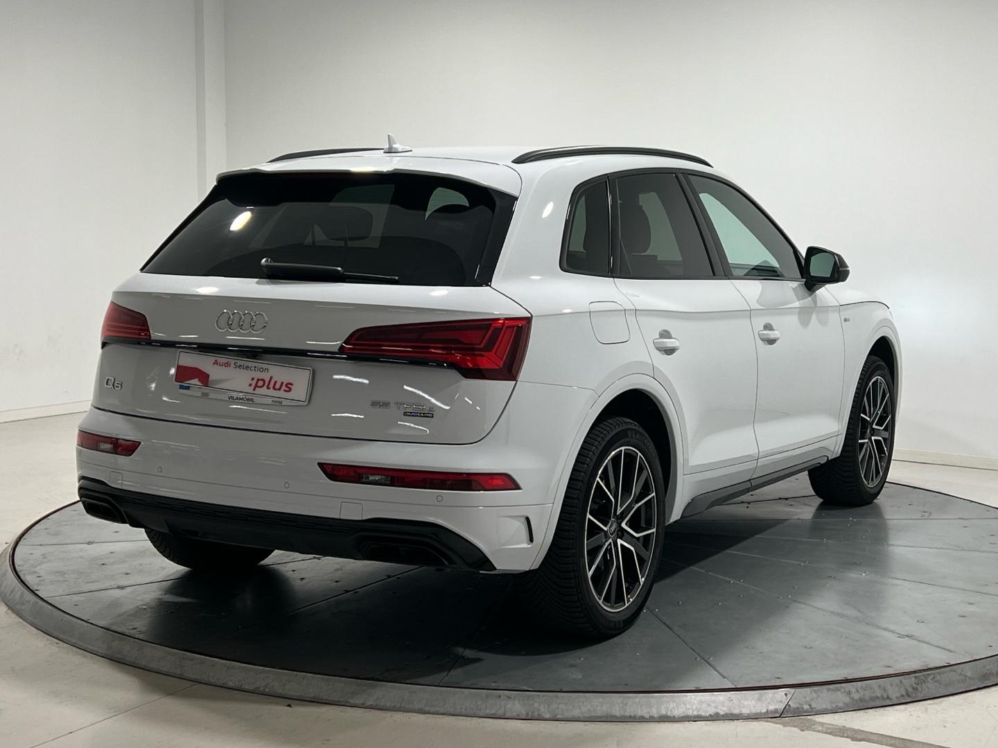 Audi Q5 2.0 55 TFSI E S TRONIC QUATTRO BLACK L. 367 5P