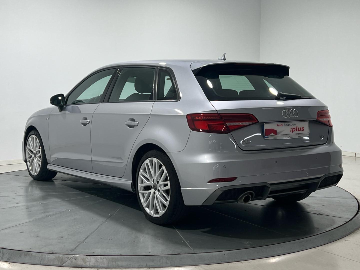 Audi A3 1.6 TDI S LINE EDITION SPORTBACK 116 5P