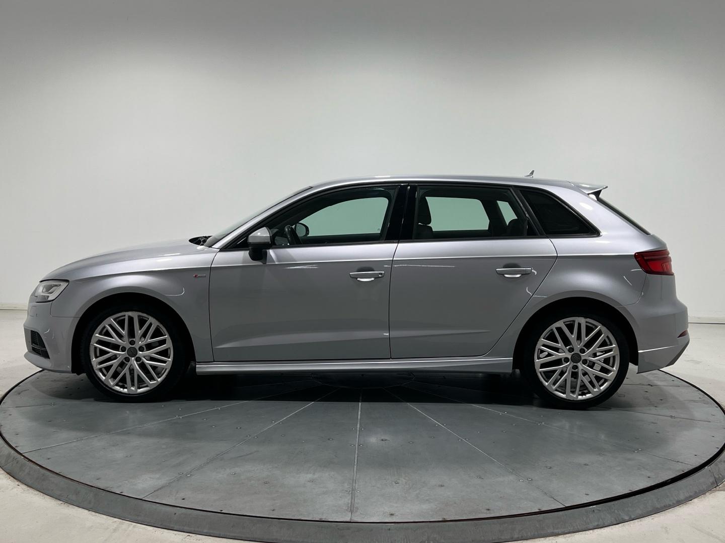 Audi A3 1.6 TDI S LINE EDITION SPORTBACK 116 5P