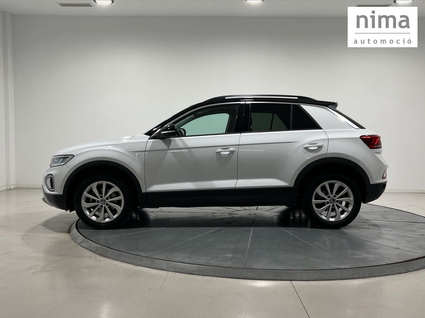 Volkswagen T-Roc 1.0 TSI 81KW DARK 110 5P