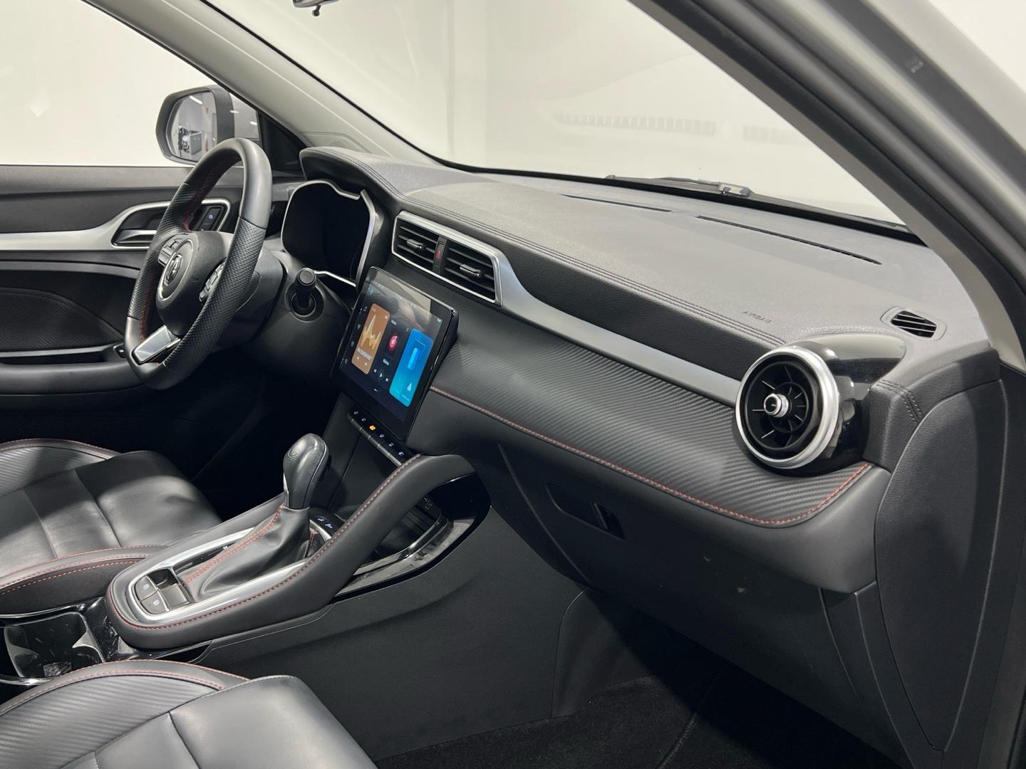 MG ZS 1.0T LUXURY AUTO 111 5P