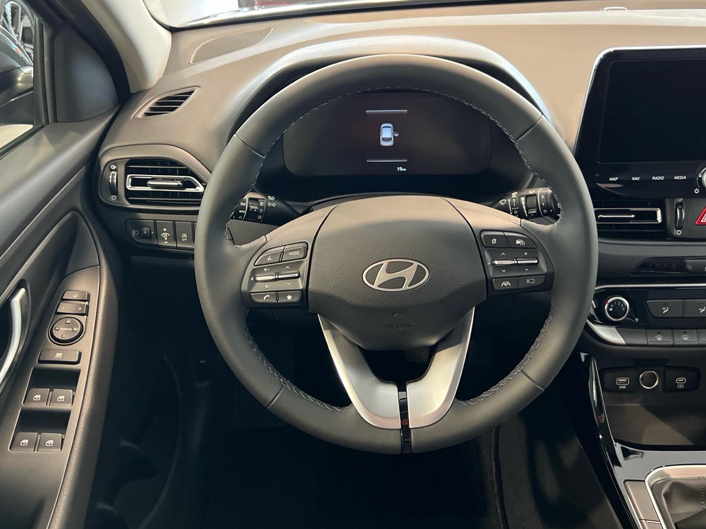 Hyundai i30 1.0 TGDI MHEV KLASS 100 5P