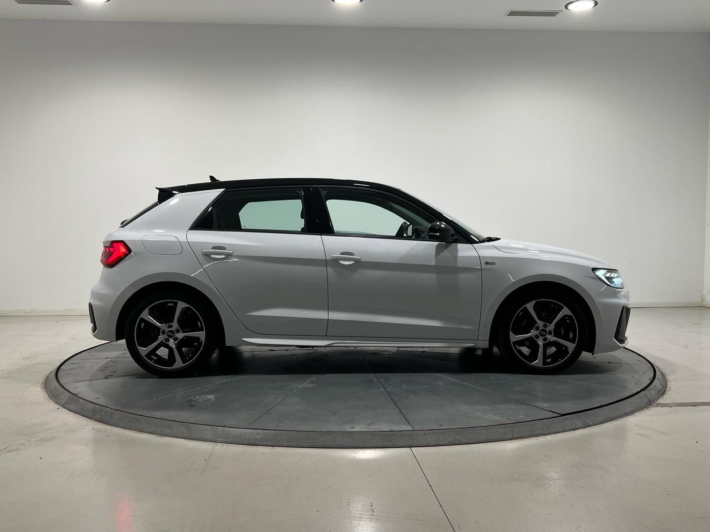 Audi A1 1.0 30 TFSI ADRENALIN EDITION SPORTBACK 110 5P