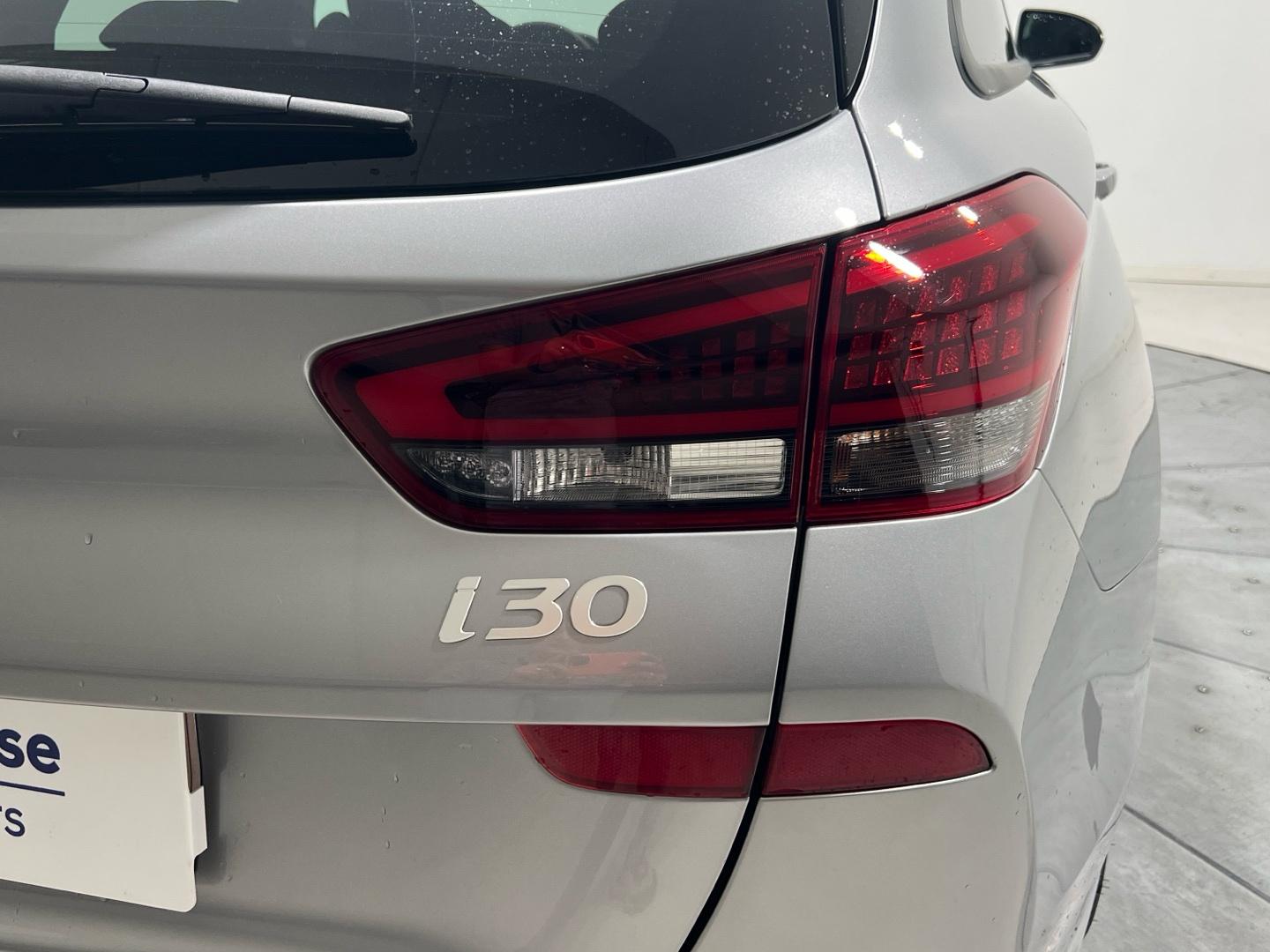 Hyundai i30 1.0 TGDI N LINE SE 100 5P