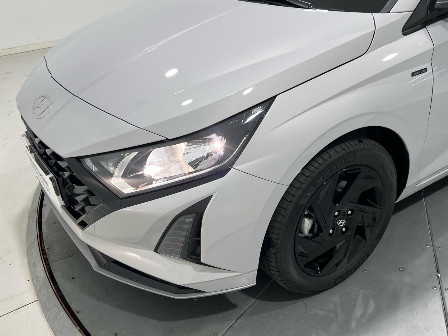 Hyundai i20 1.0 T BLACK LINE 90 5P