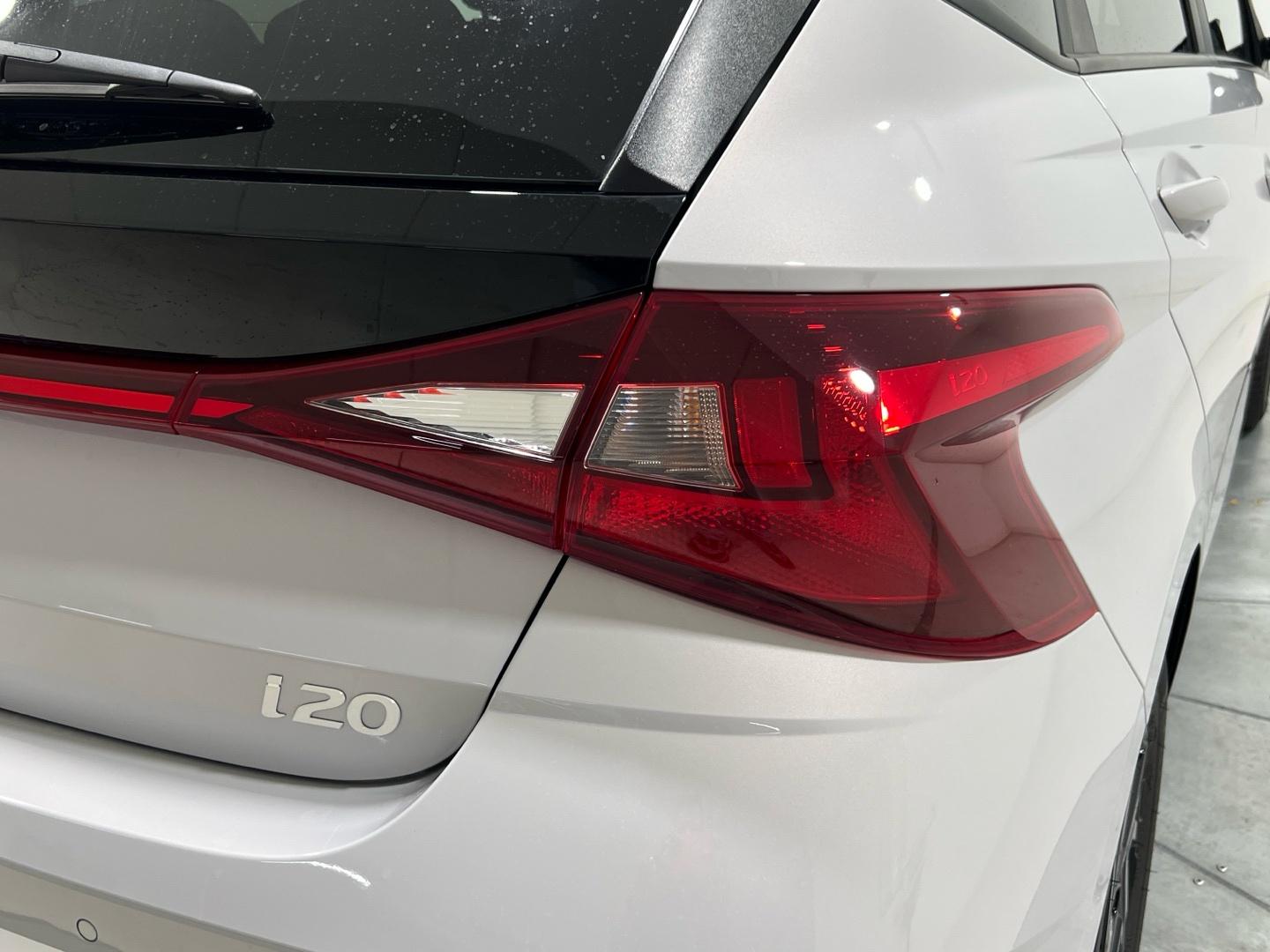 Hyundai i20 1.0 T BLACK LINE 90 5P