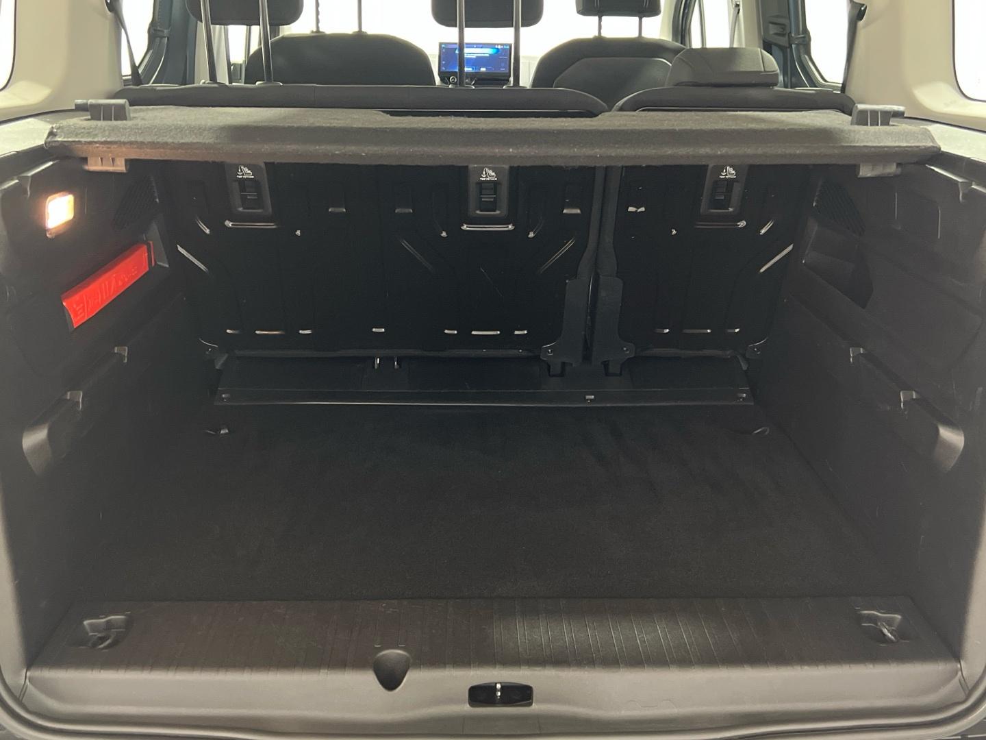 Peugeot Rifter 1.5 BLUEHDI 73KW ALLURE STANDARD 100 4P