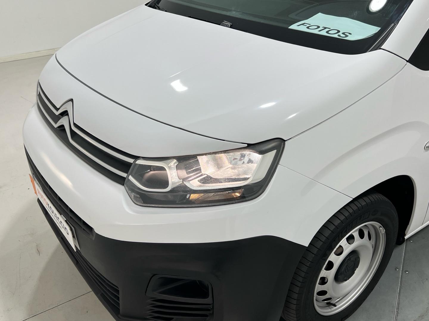 Citroen Berlingo 1.5 BLUEHDI 75KW TALLA M PLUS 102 4P