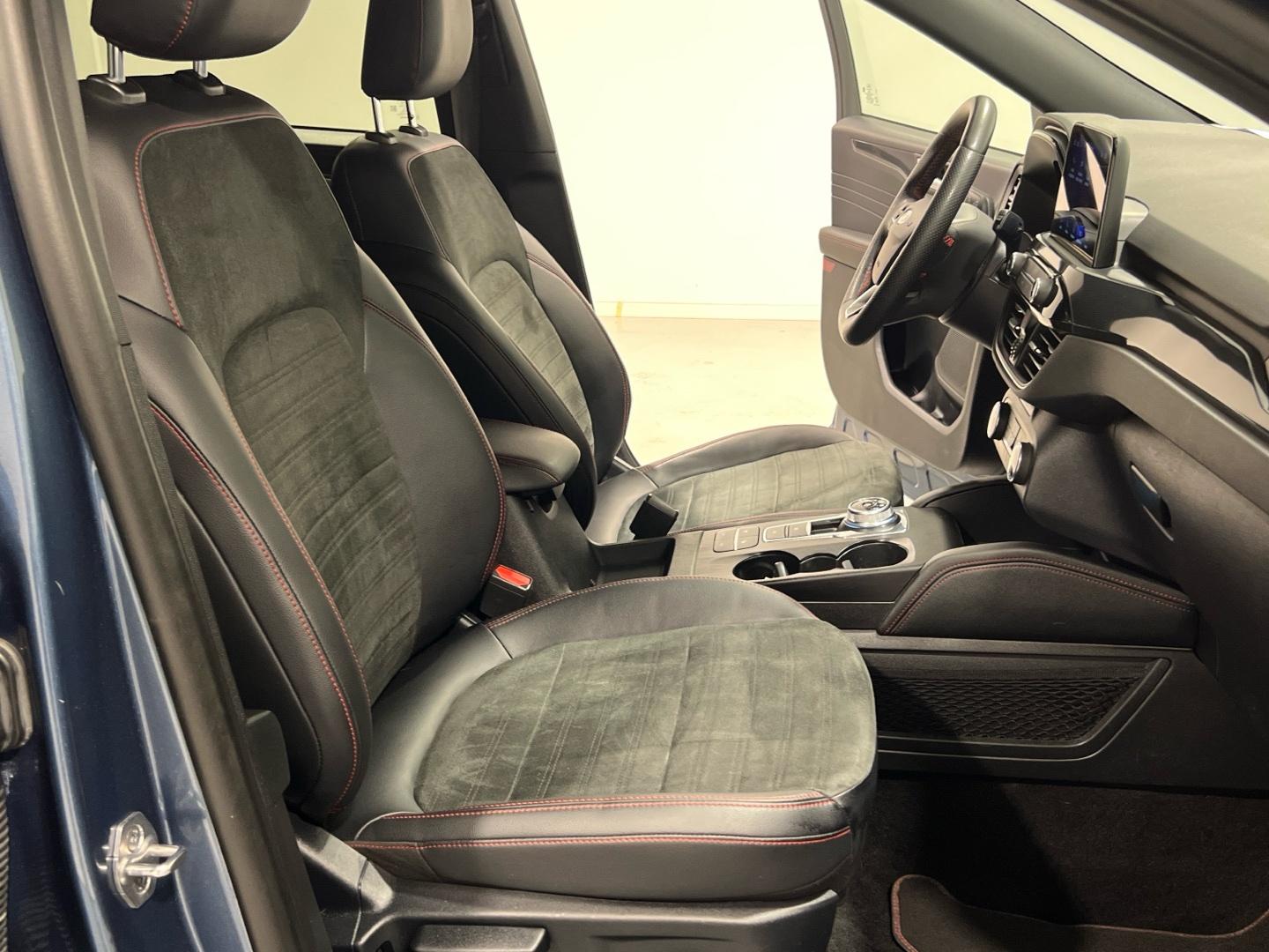 Ford Kuga 2.5 PHEV ST-LINE X AUTO 225 5P
