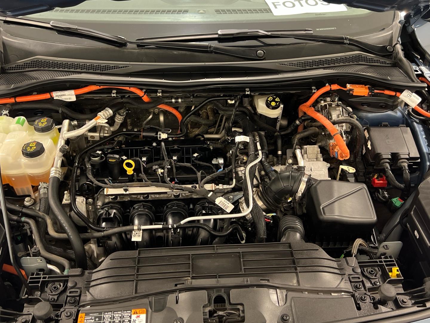 Ford Kuga 2.5 PHEV ST-LINE X AUTO 225 5P