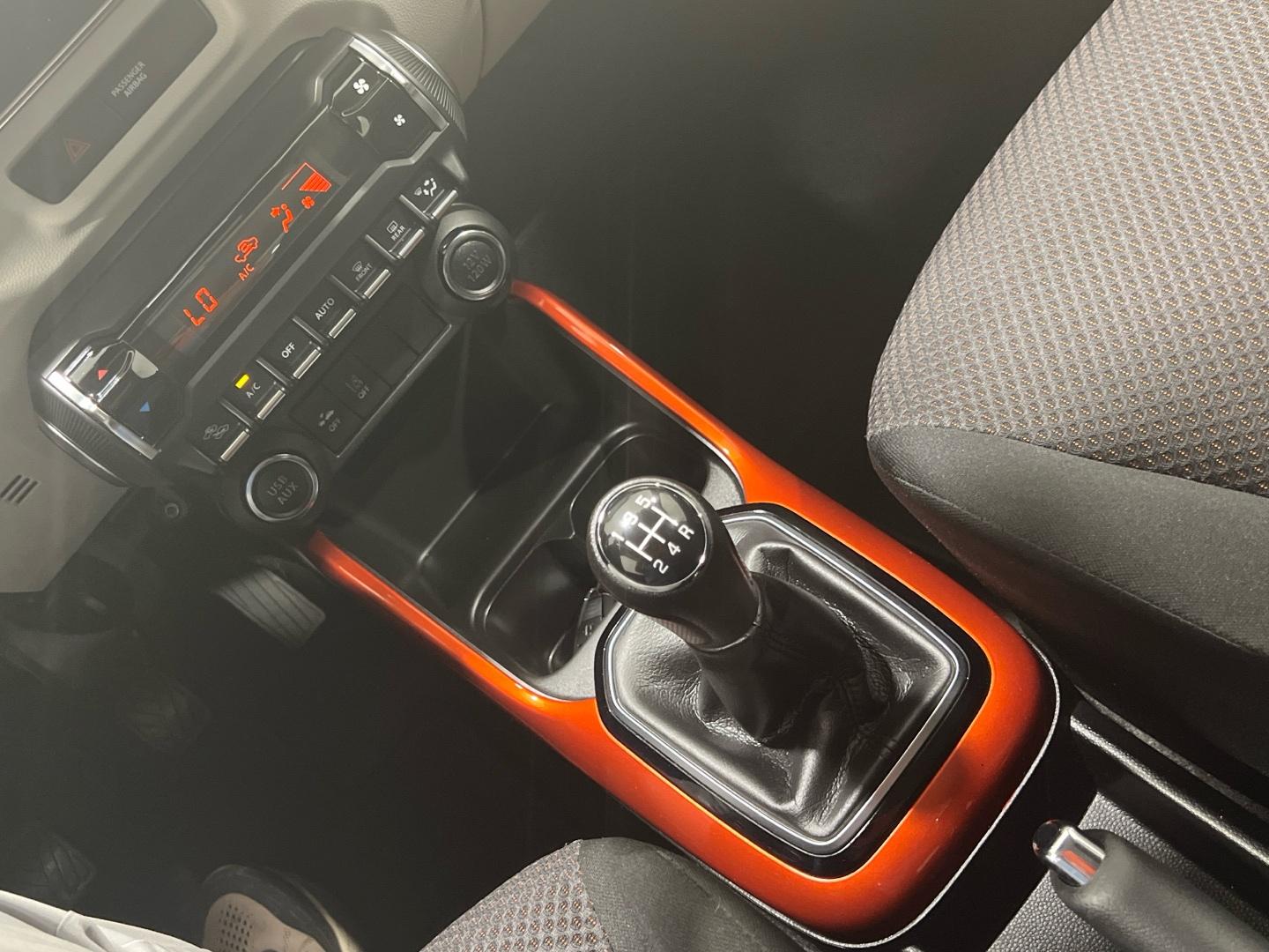 Suzuki Ignis 1.2 GLX SMART HYBRID 90 5P