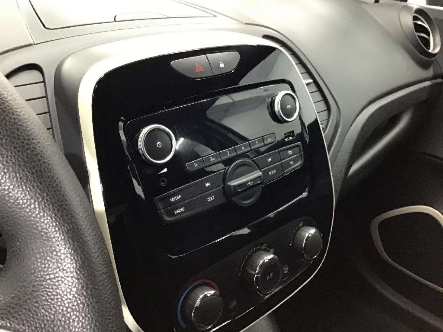 Renault Captur 0.9 TCE ENERGY ZEN 66KW 90 5P