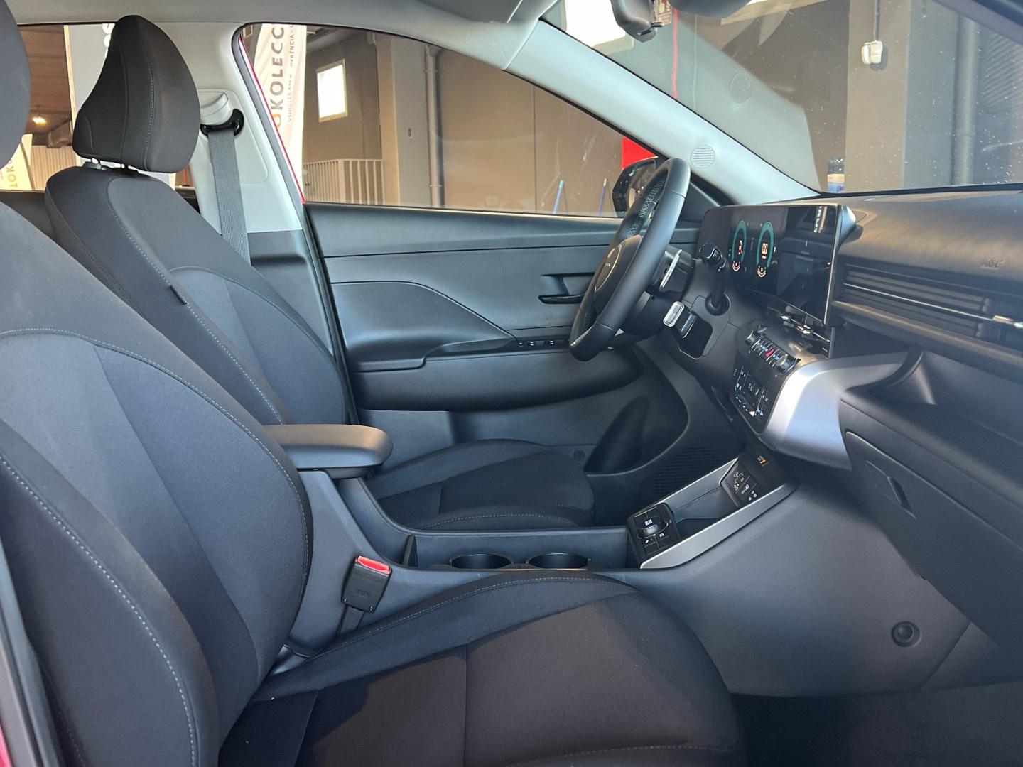 Hyundai Kona 1.6 GDI HEV MAXX DCT 138 5P