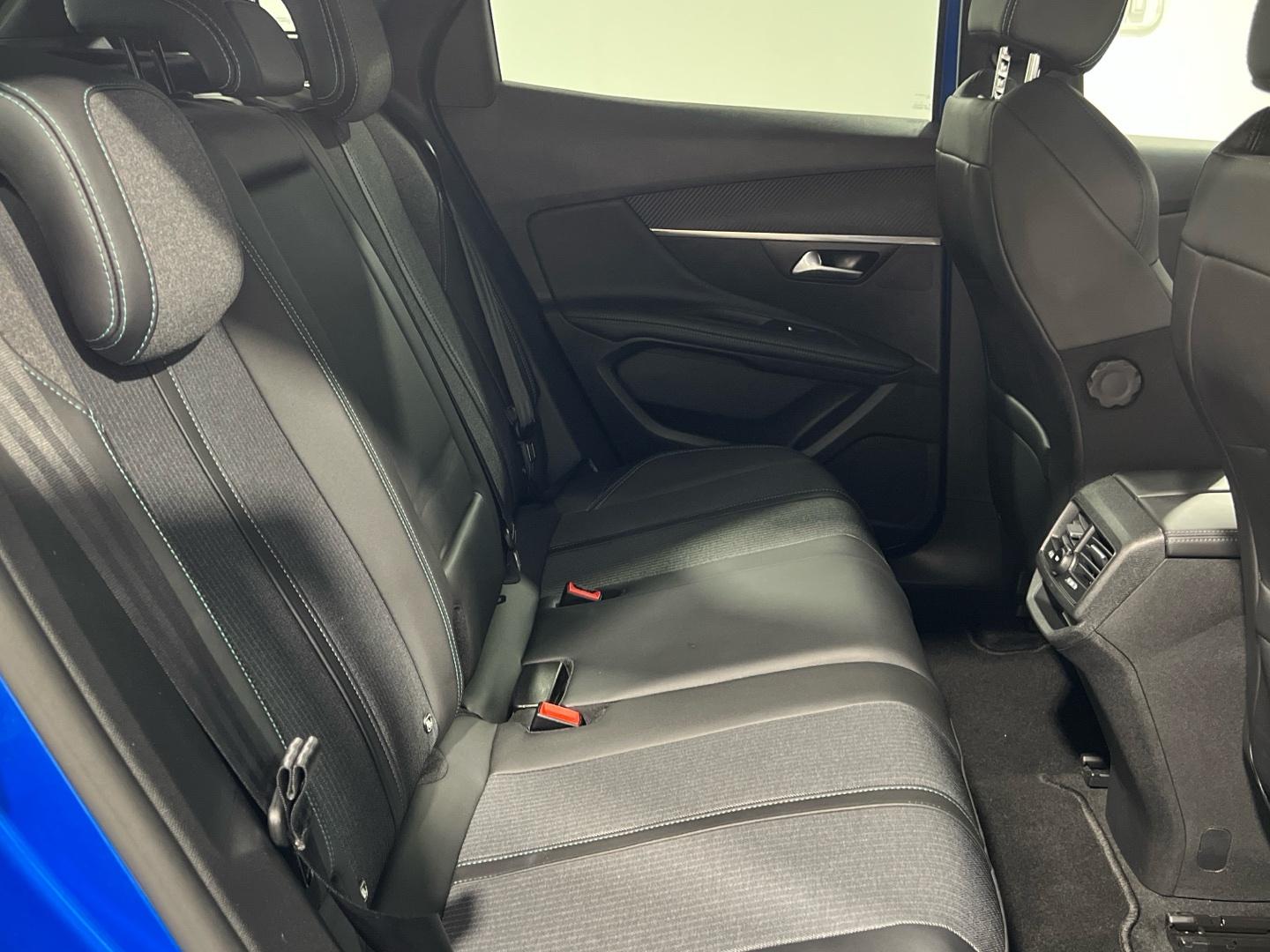 Peugeot 3008 1.5 BLUEHDI 96KW S&S ALLURE AUTO 130 5P