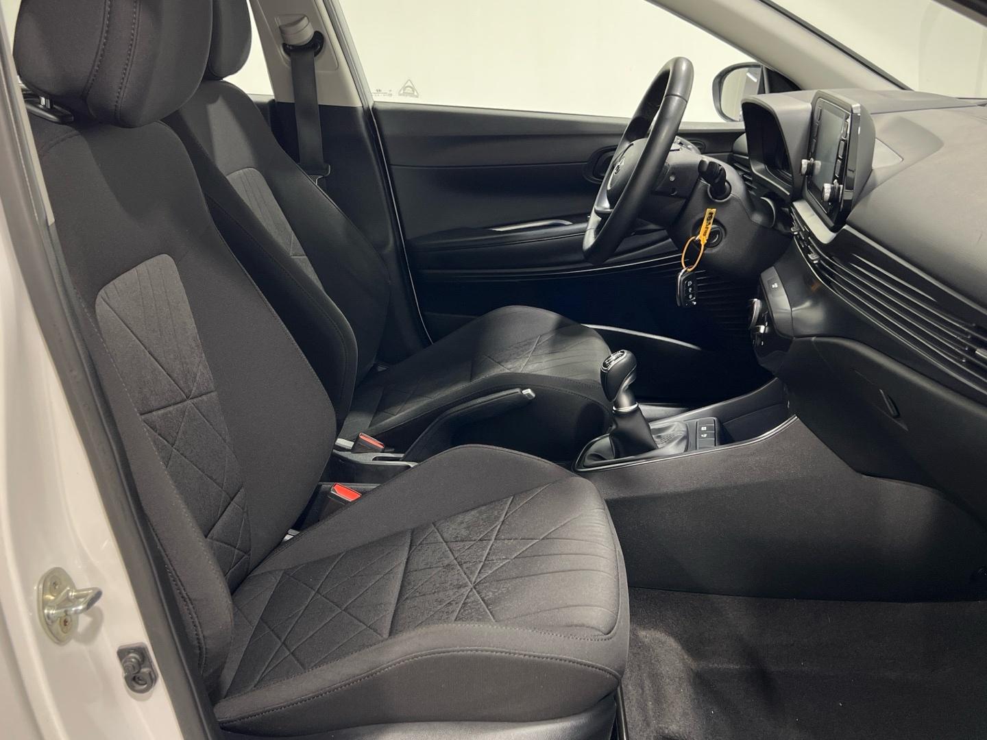 Hyundai Bayon 1.0 TGDI MHEV 74KW MAXX 100 5P
