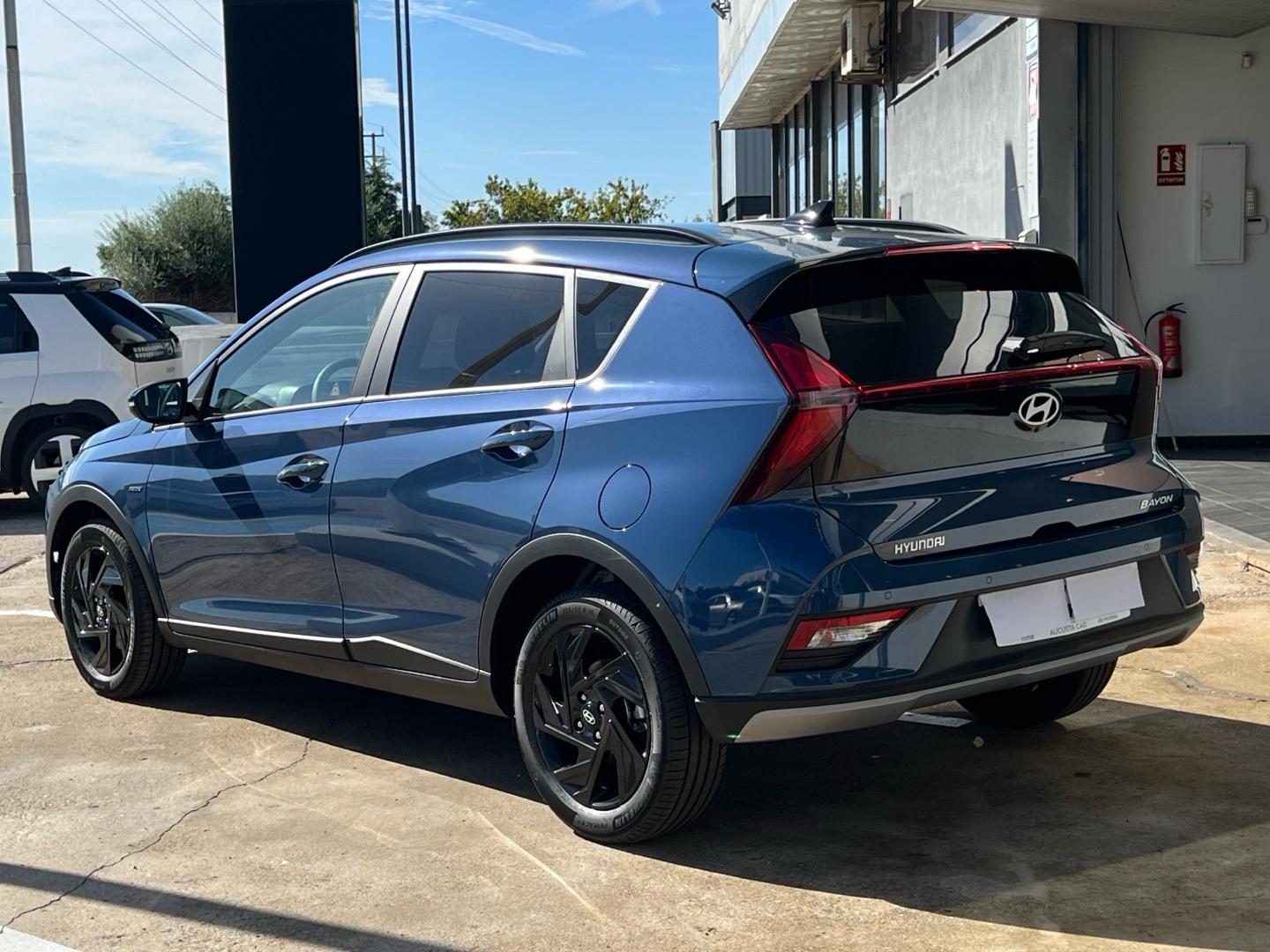 Hyundai Bayon 1.0T BLACK LINE 90 5P