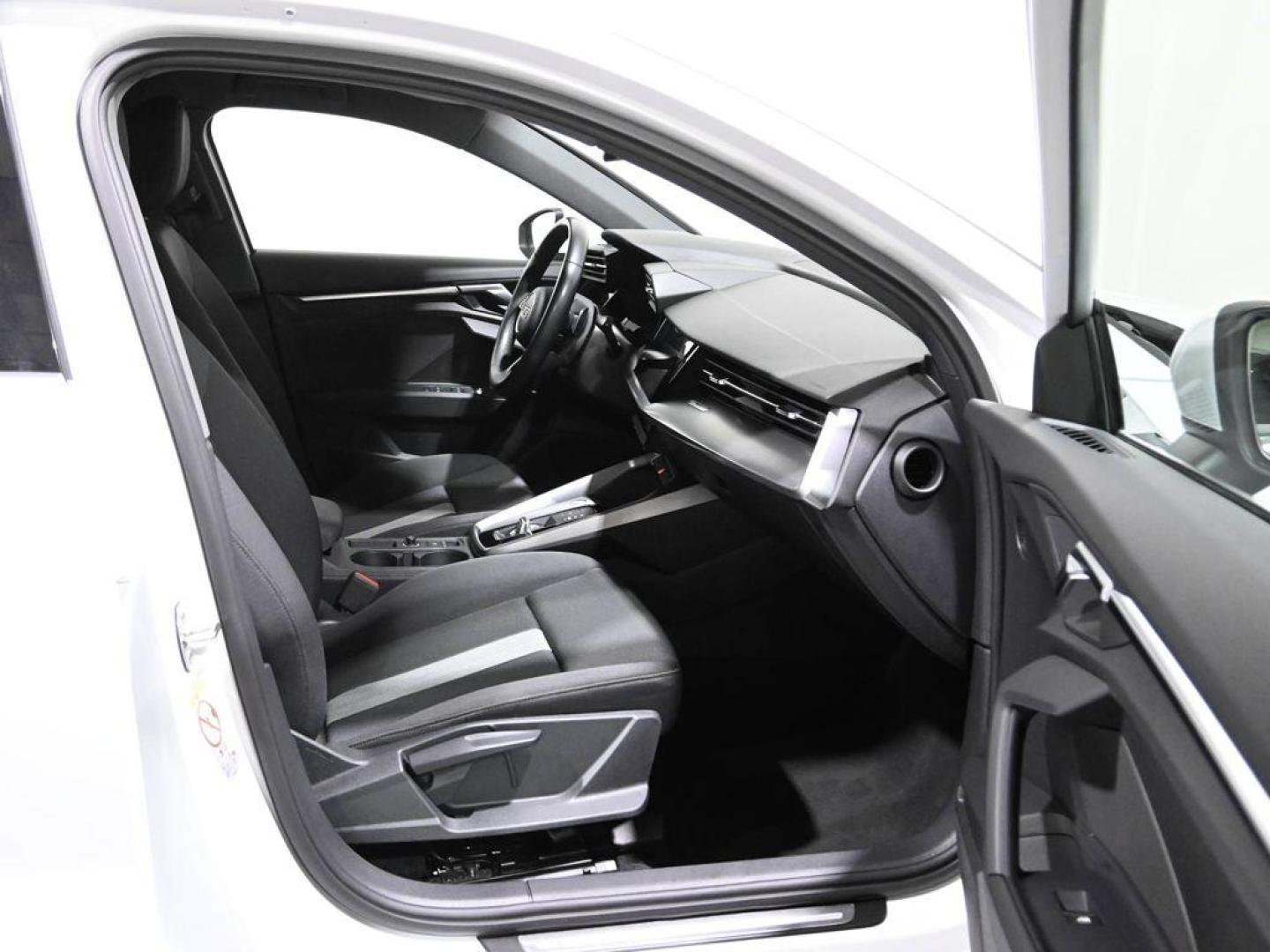 Audi A3 Sportback Advanced 30 TFSI 81 kW (110 CV) S tronic
