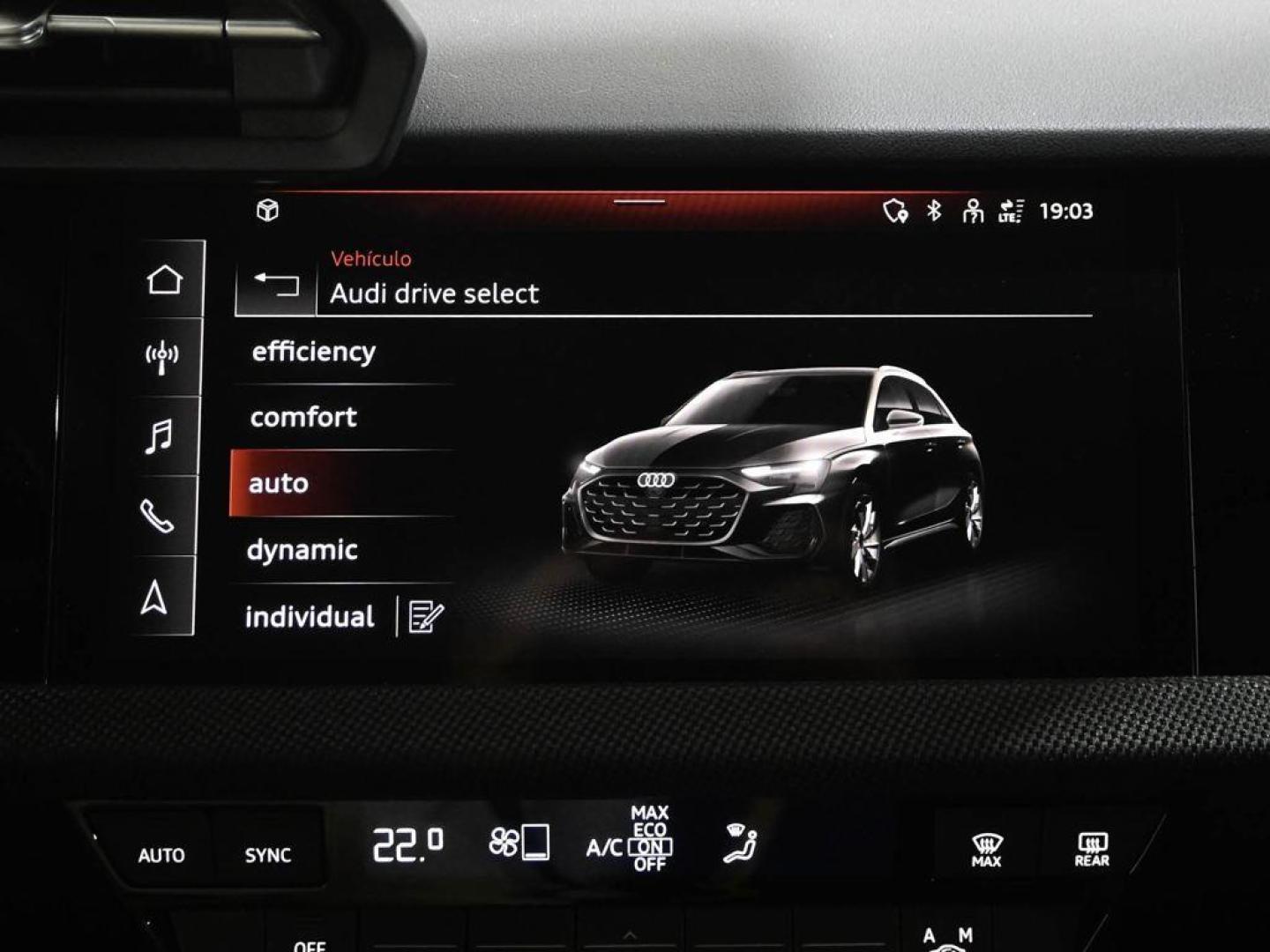 Audi A3 Sportback Genuine edition TFSI 110 kW (150 CV) S tronic
