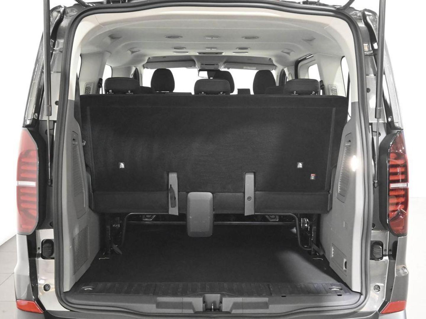 Volkswagen Caravelle Batalla Corta 2.0 TDI 110 kW (150 CV) DSG