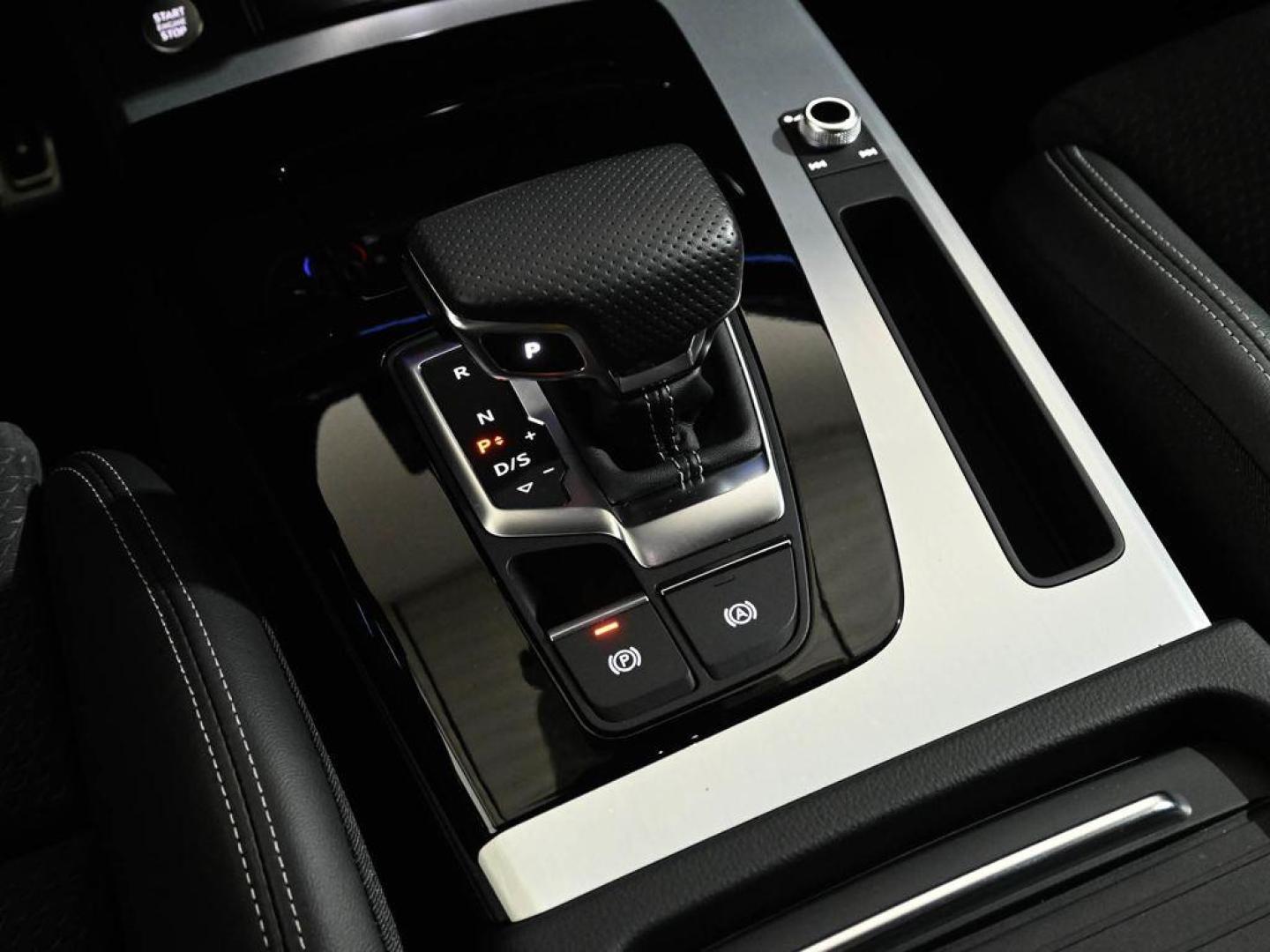Audi Q5 SPORTBACK Black line 40 TDI quattro-ultra 150 kW (204 CV) S tronic