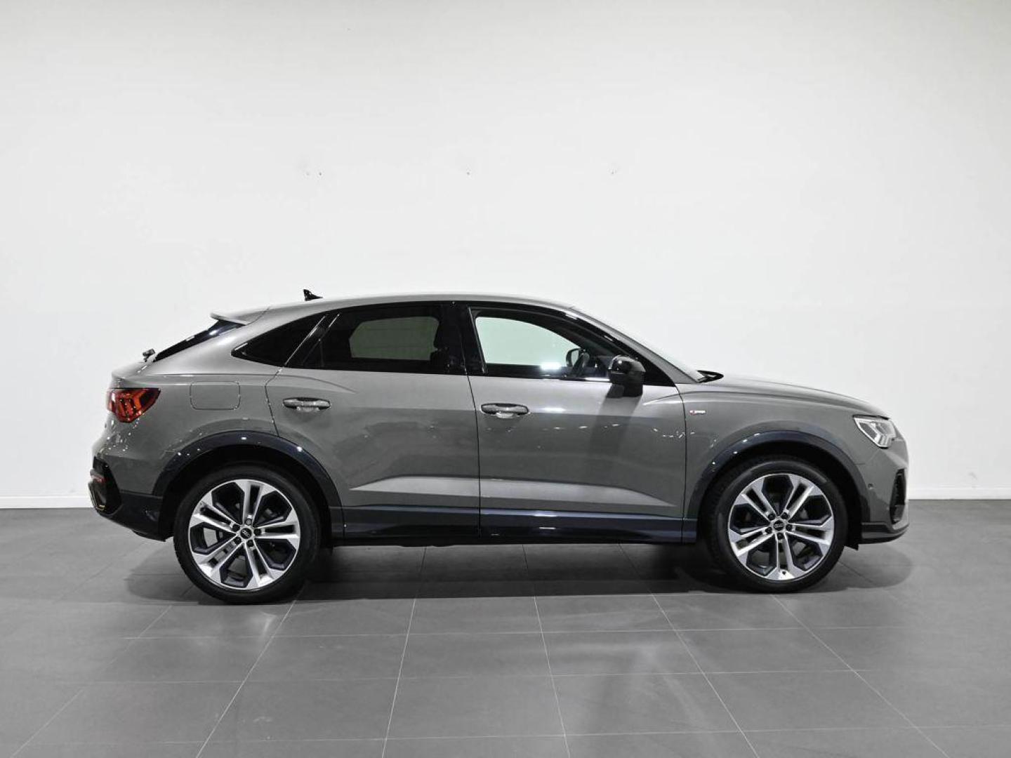 Audi Q3 Sportback Black line 35 TDI 110 kW (150 CV) S tronic
