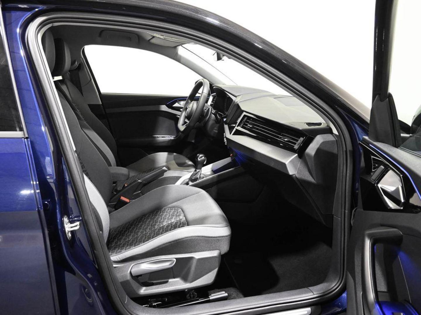 Audi A1 Sportback Adrenalin Black edition 30 TFSI 85 kW (116 CV) S tronic