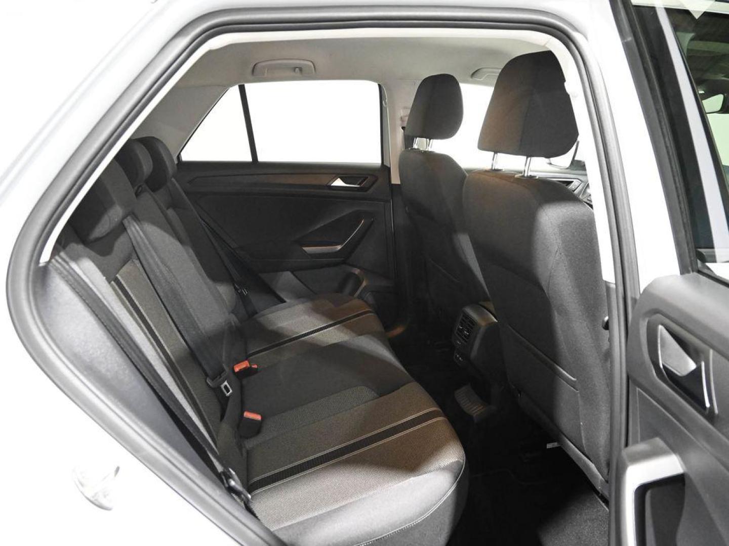 Volkswagen T-Roc Advance 1.0 TSI 81 kW (110 CV)