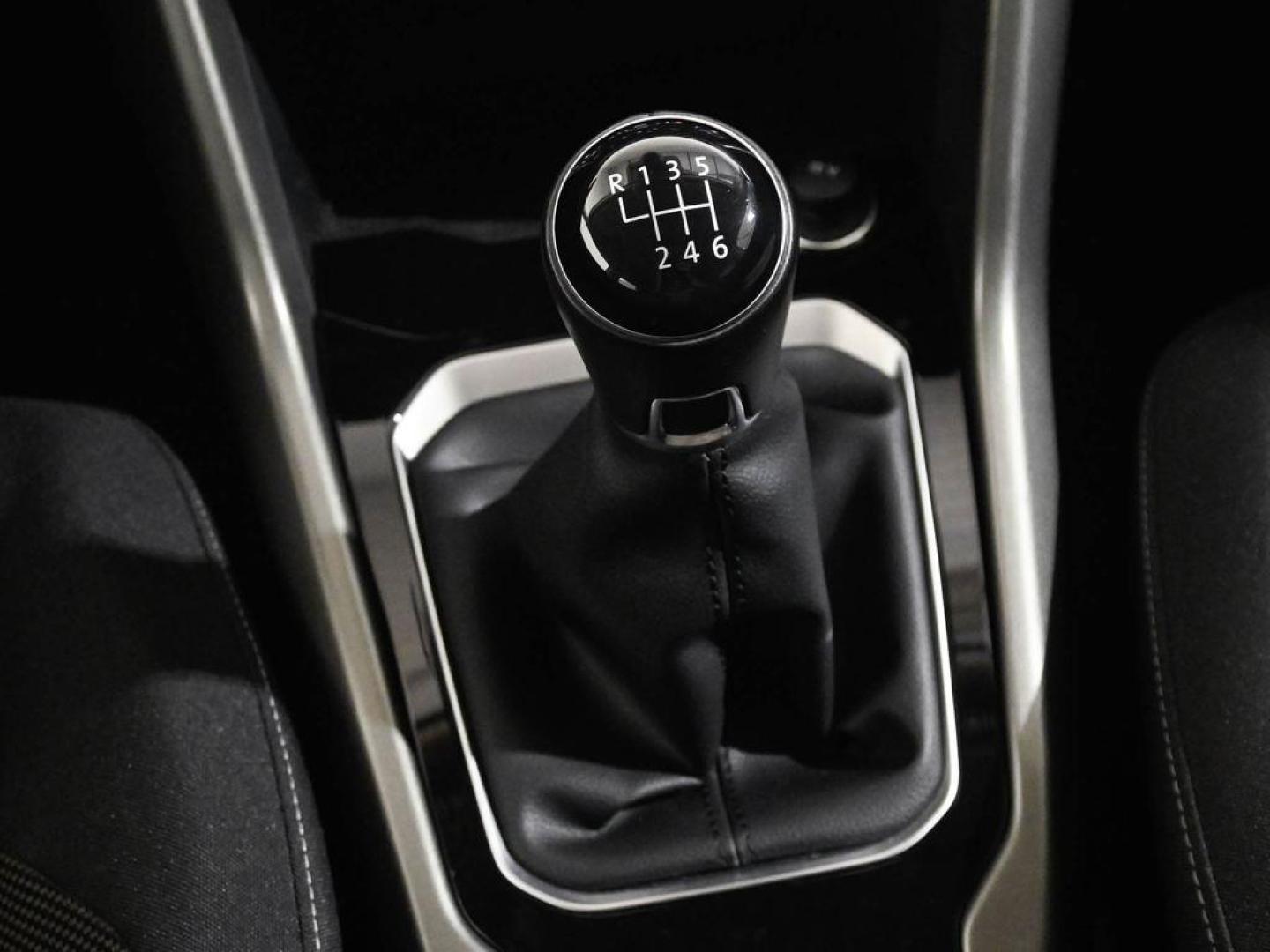 Volkswagen T-Roc Advance 1.0 TSI 81 kW (110 CV)