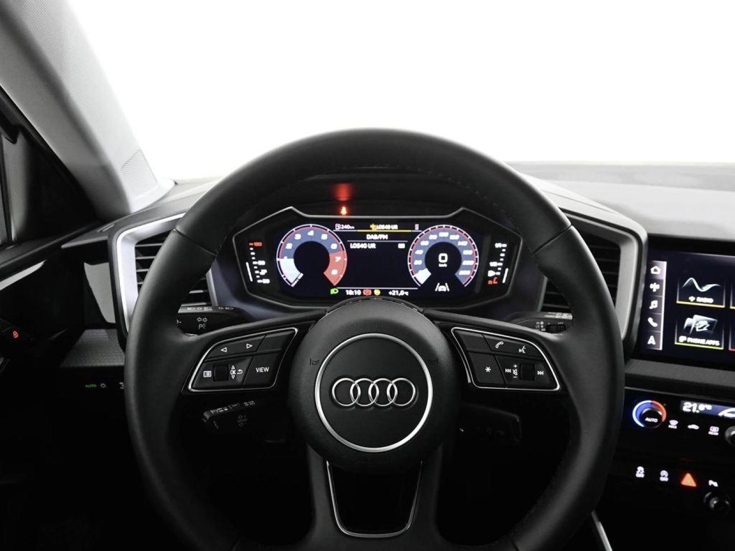 Audi A1 Sportback Adrenalin Black edition 25 TFSI 70 kW (95 CV)