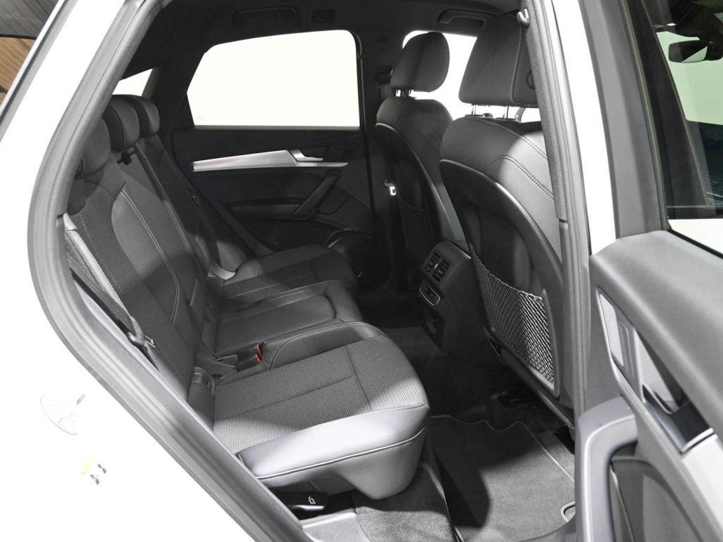 Audi Q5 SPORTBACK Black line 40 TDI quattro-ultra 150 kW (204 CV) S tronic