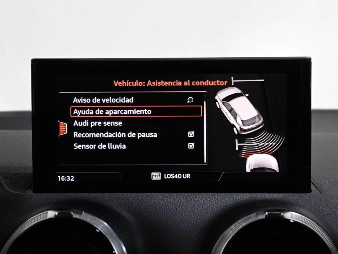 Audi Q2 Black line 30 TDI 85 kW (116 CV) S tronic