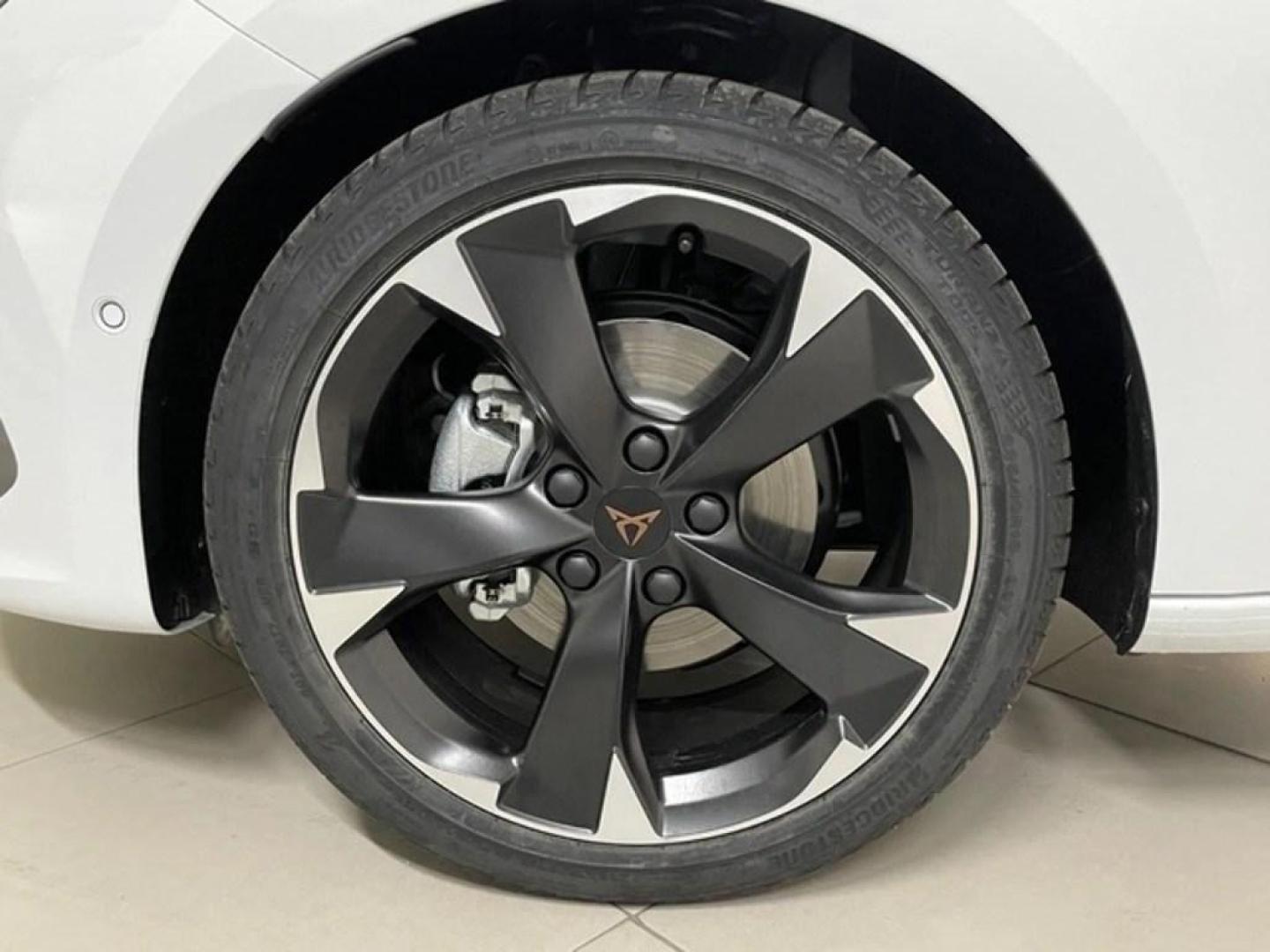 Cupra Leon 1.5 eTSI DSG 110 kW (150 CV)