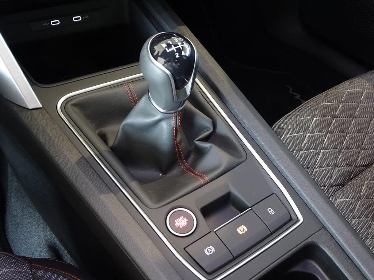 SEAT Leon ST 1.5 TSI S&S FR Launch Pack L 110 kW (150 CV)