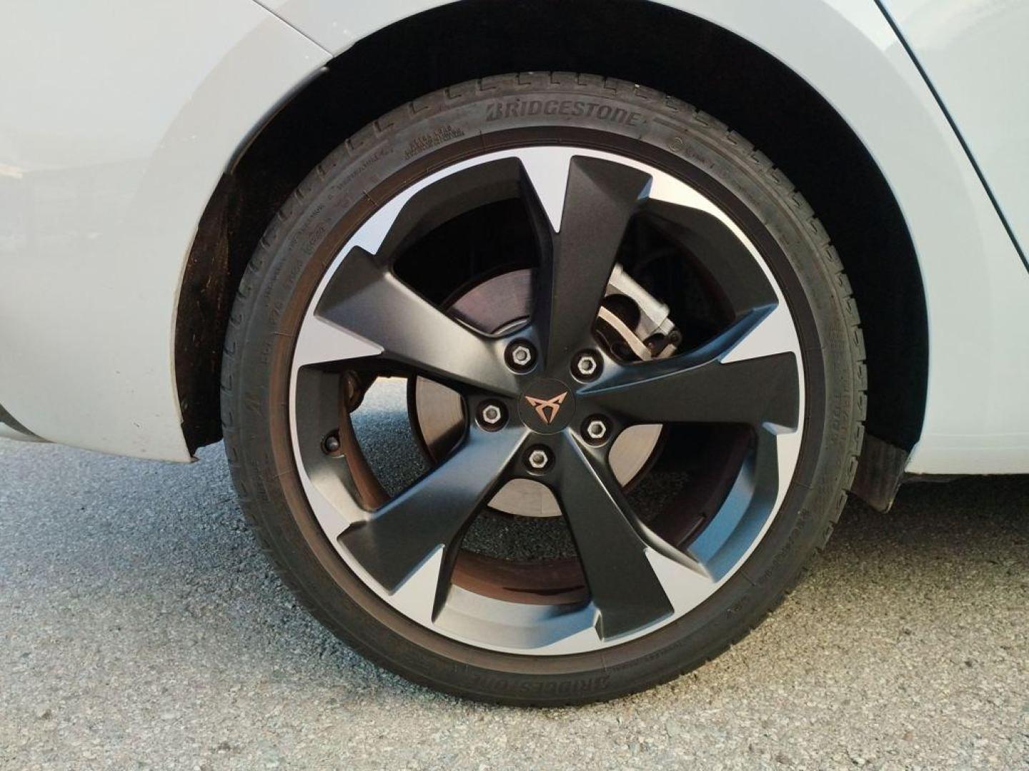 Cupra Leon 1.5 eTSI DSG 110 kW (150 CV)