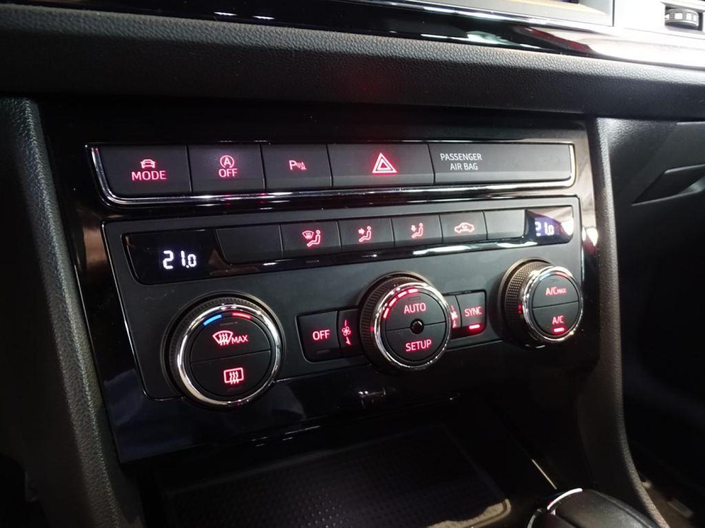 SEAT Leon ST 1.4 TSI S&S FR Advanced DSG-7 110 kW (150 CV)